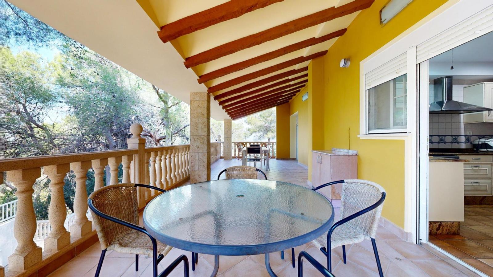 Chalet for Sale in Alzira
