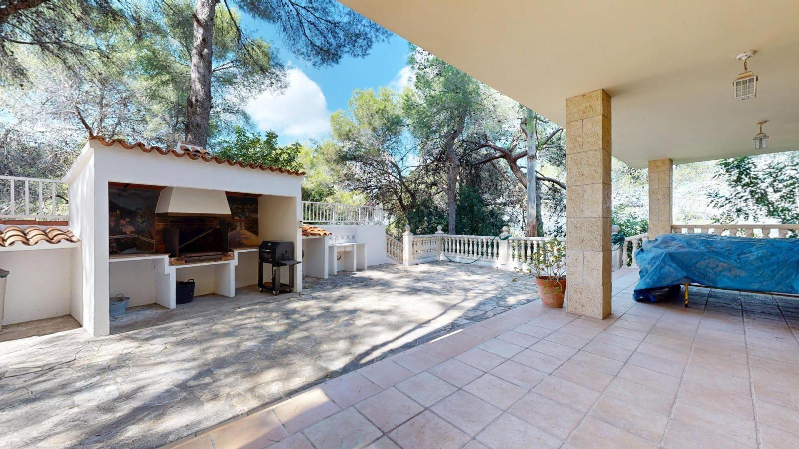 Chalet for Sale in Alzira