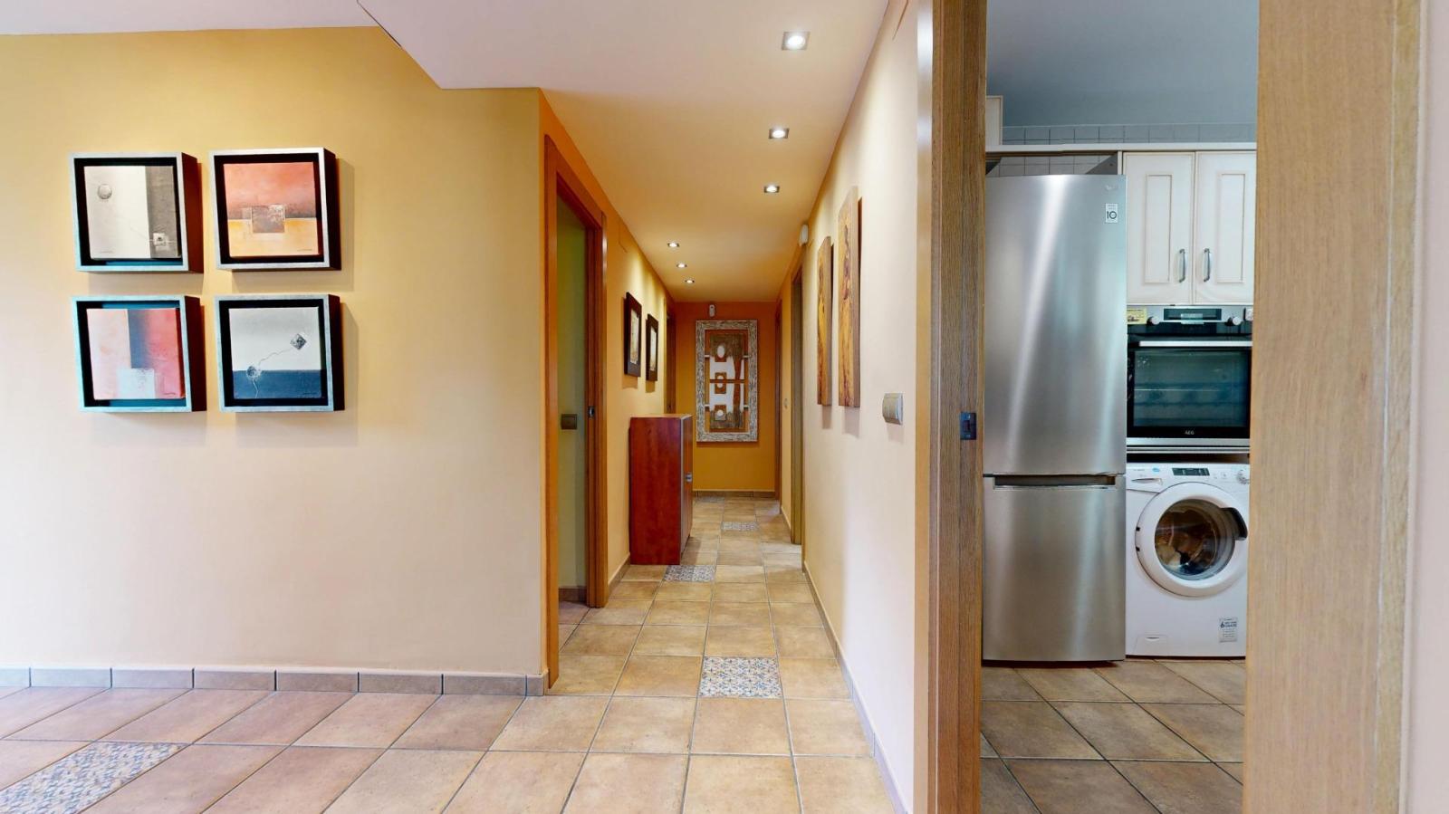 Chalet for Sale in Alzira