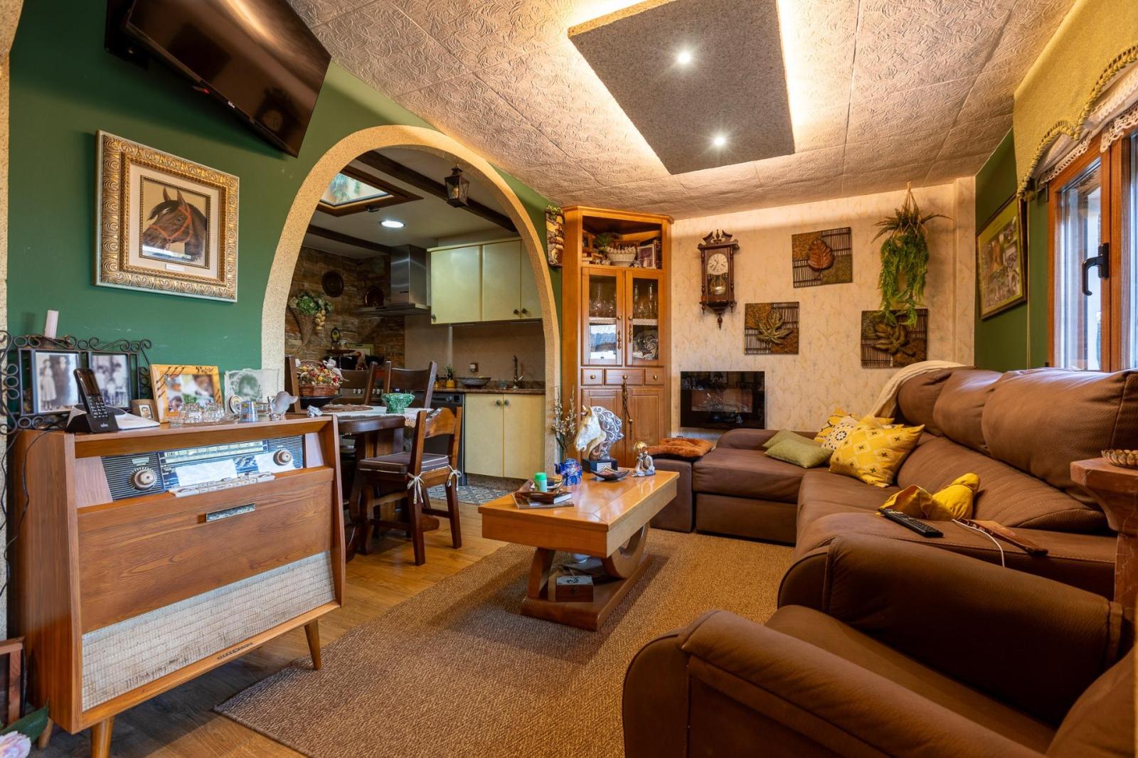 Chalet en Venta en Cambre