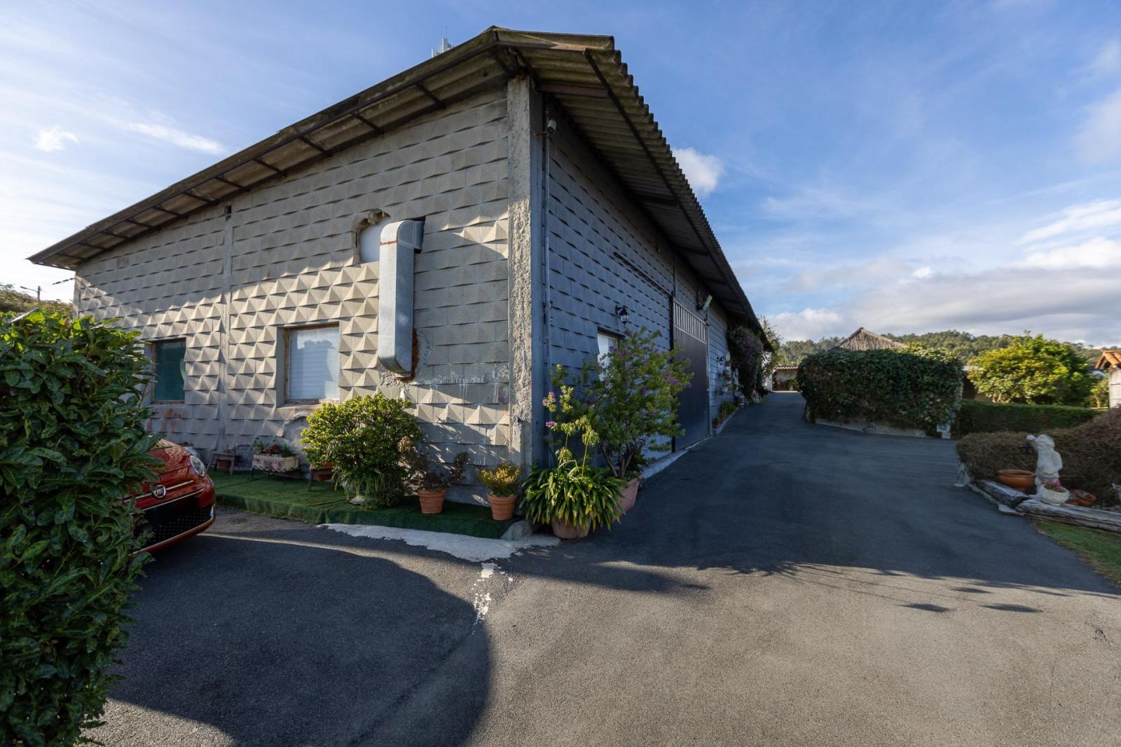 Chalet en Venta en Cambre