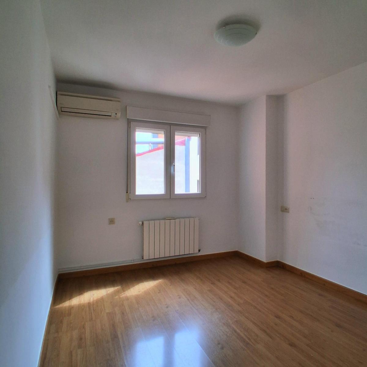 Flat for Sale in Albacete