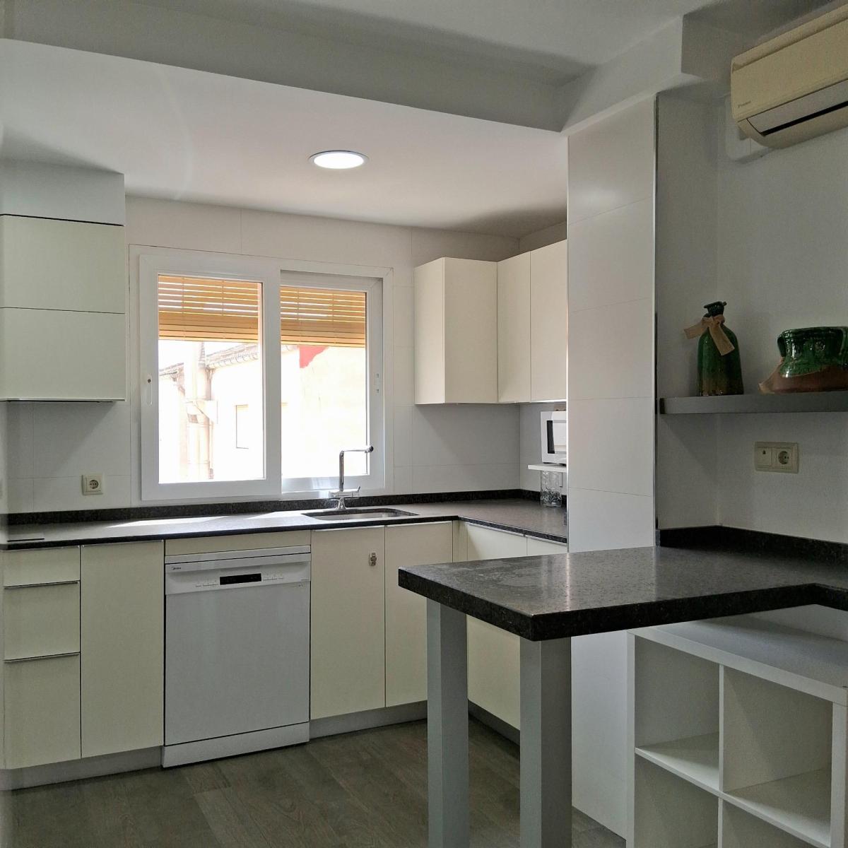 Flat for Sale in Albacete