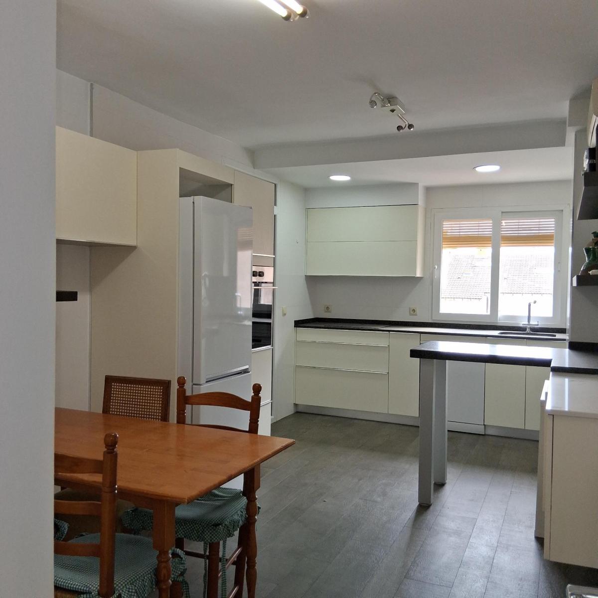 Flat for Sale in Albacete