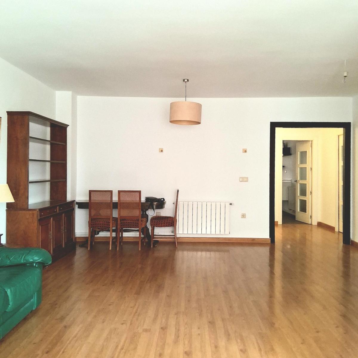 Flat for Sale in Albacete