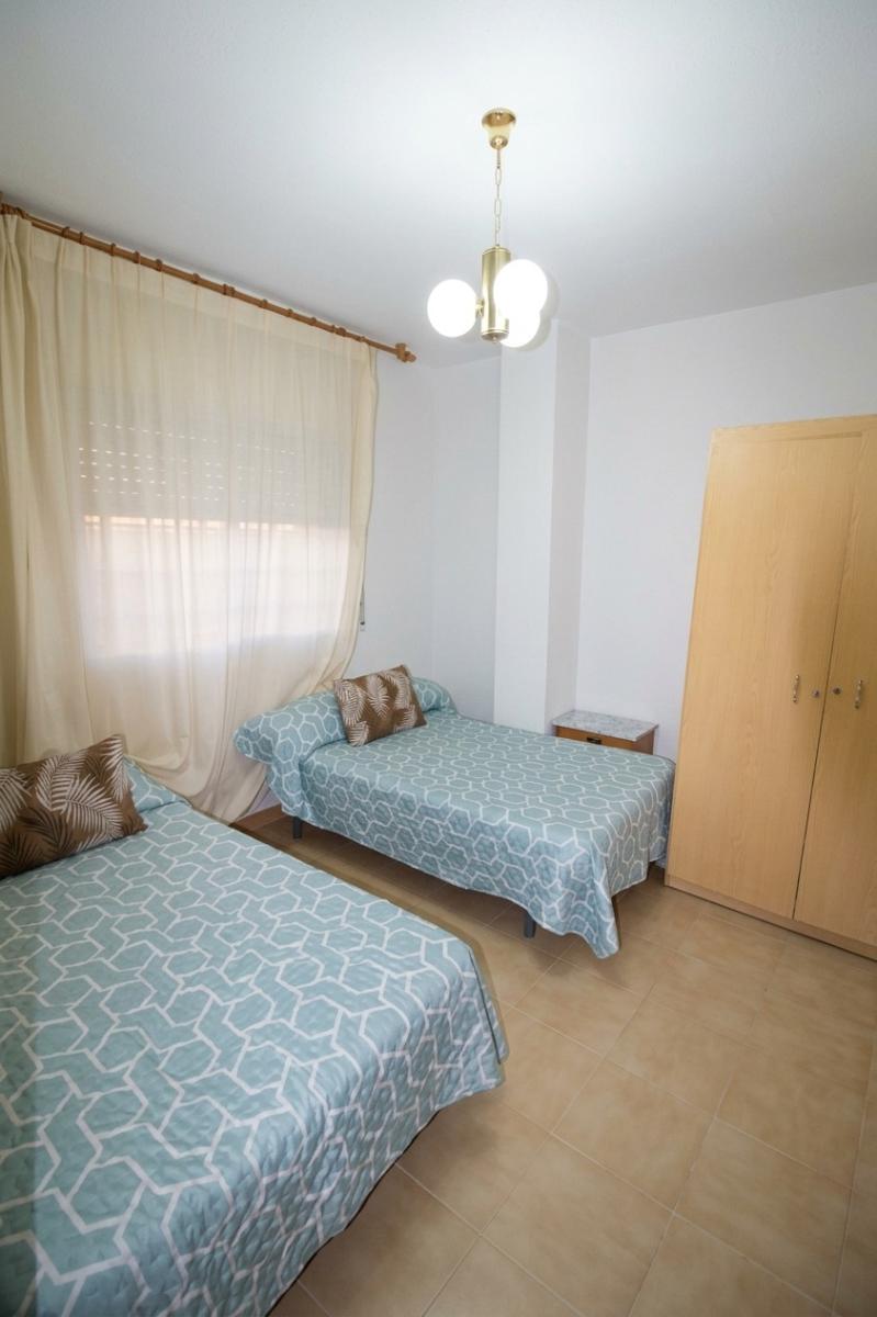 Flat for Sale in Los Alcázares
