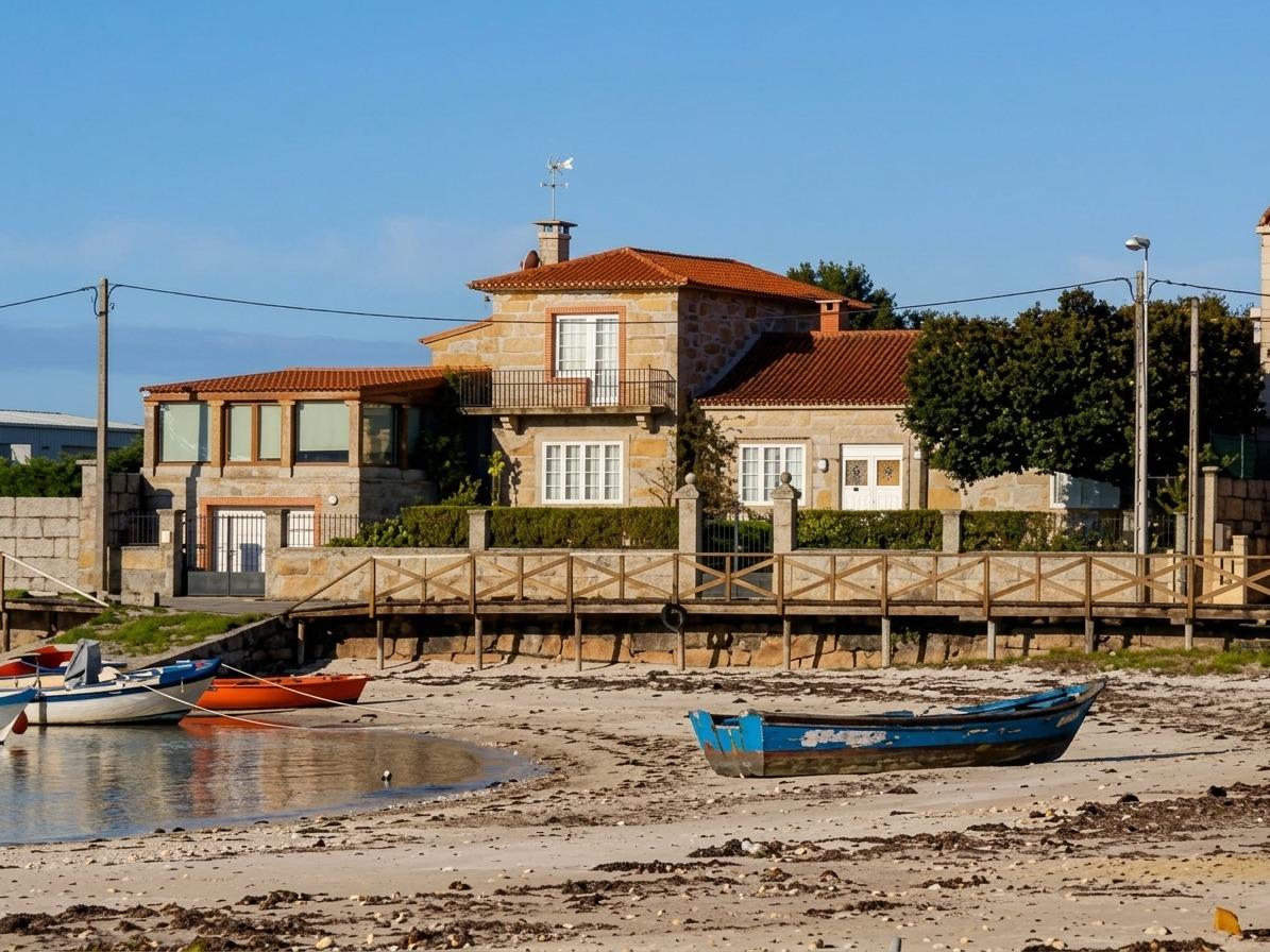 Chalet for Sale in Grove, O