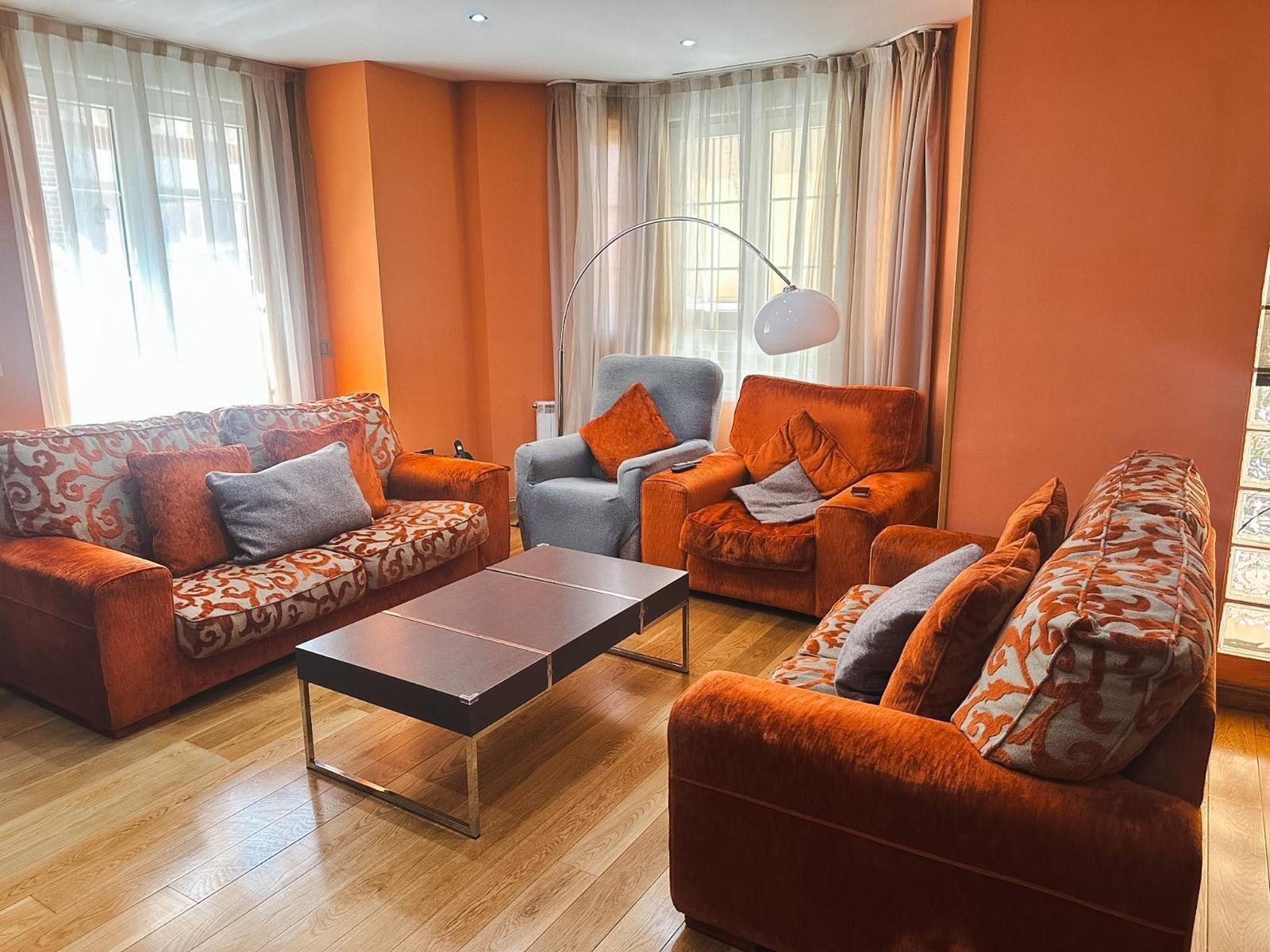 Chalet for Sale in Ocaña