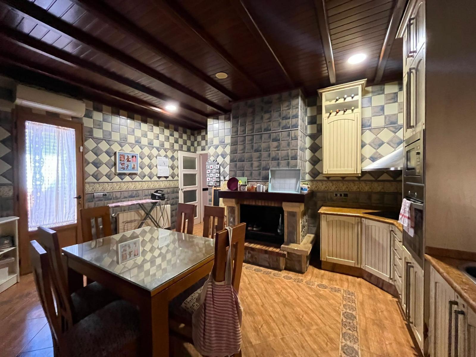 Chalet for Sale in Don Benito