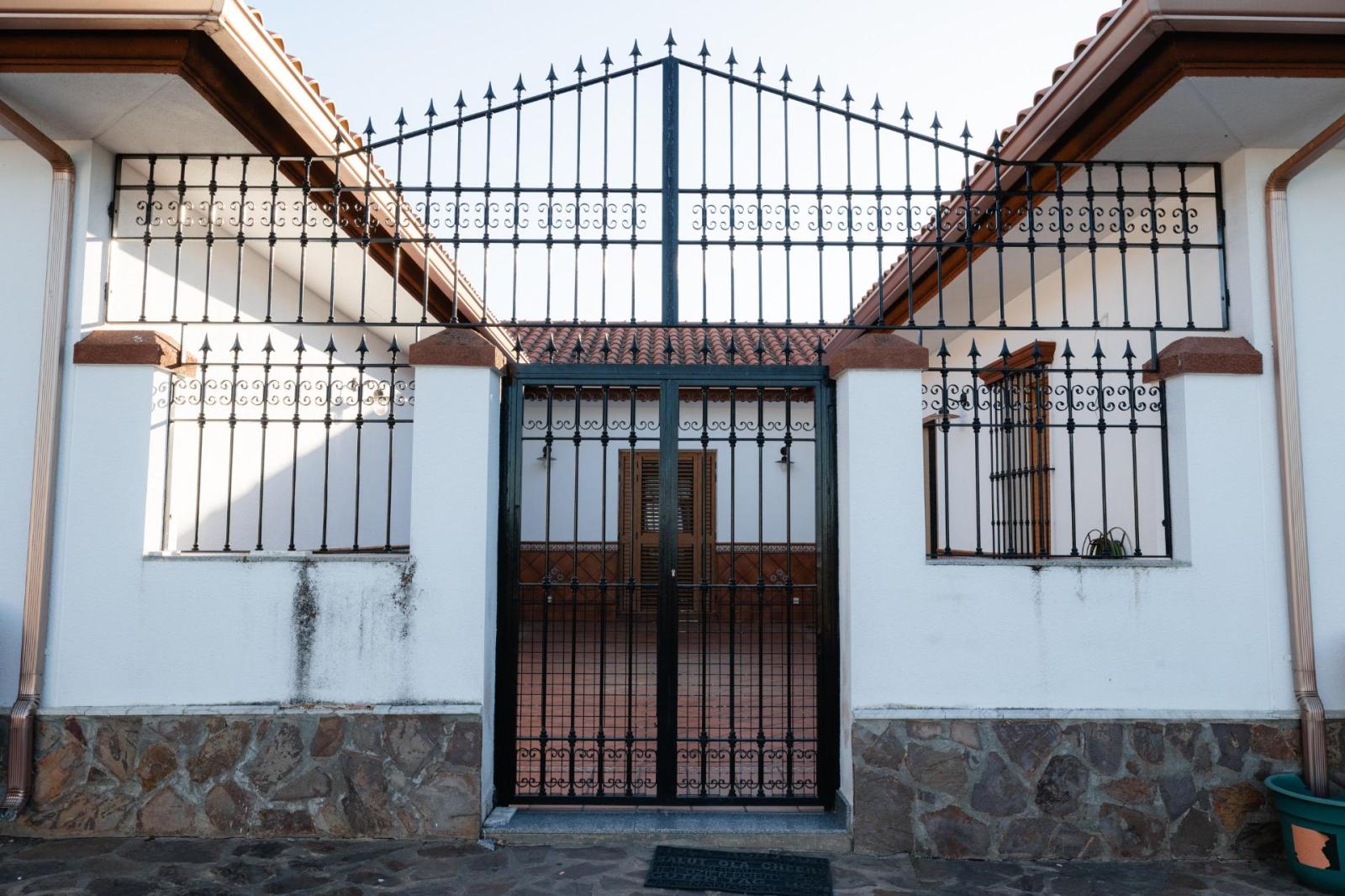 Chalet for Sale in Don Benito