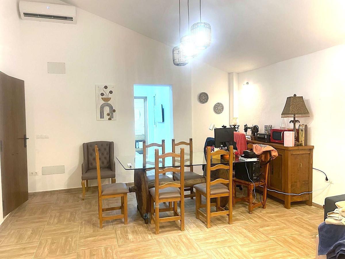 Villa for Sale in Alhaurín el Grande