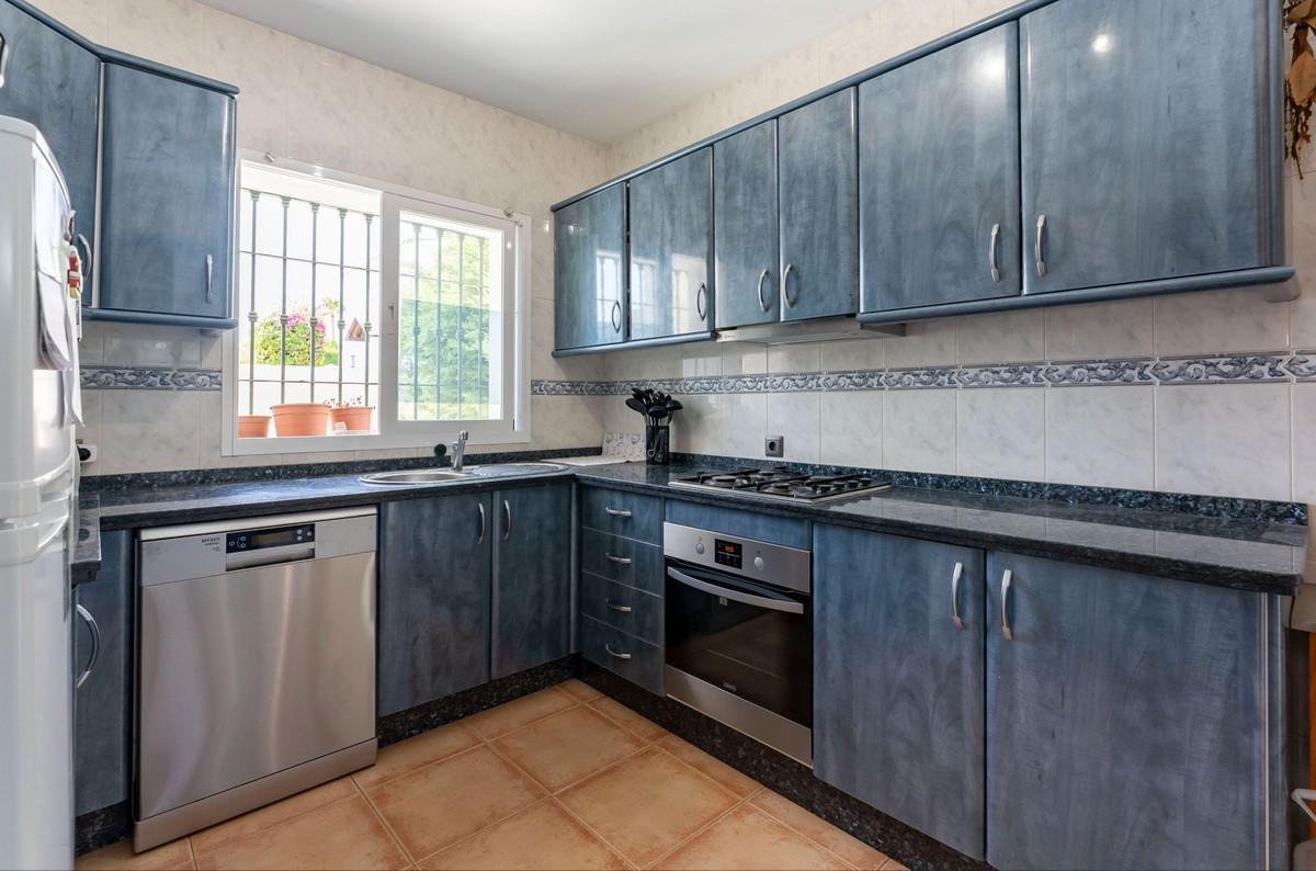 Villa for Sale in Coín