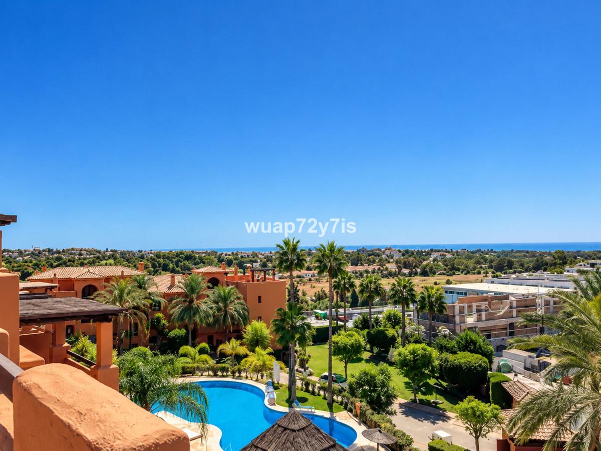 Penthouse for Sale in Benahavís