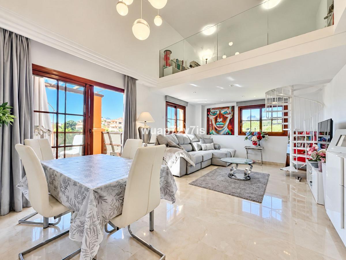 Penthouse for Sale in Benahavís