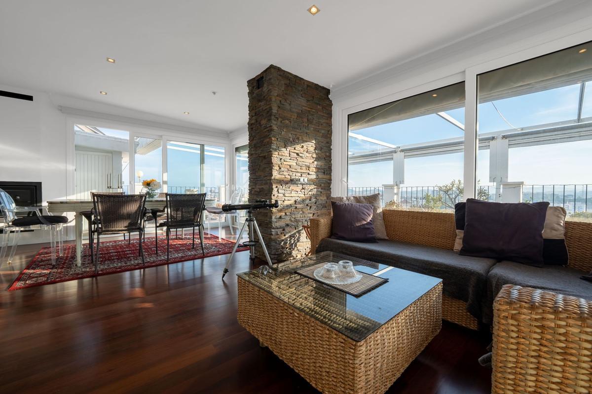 Penthouse for Sale in Fuengirola