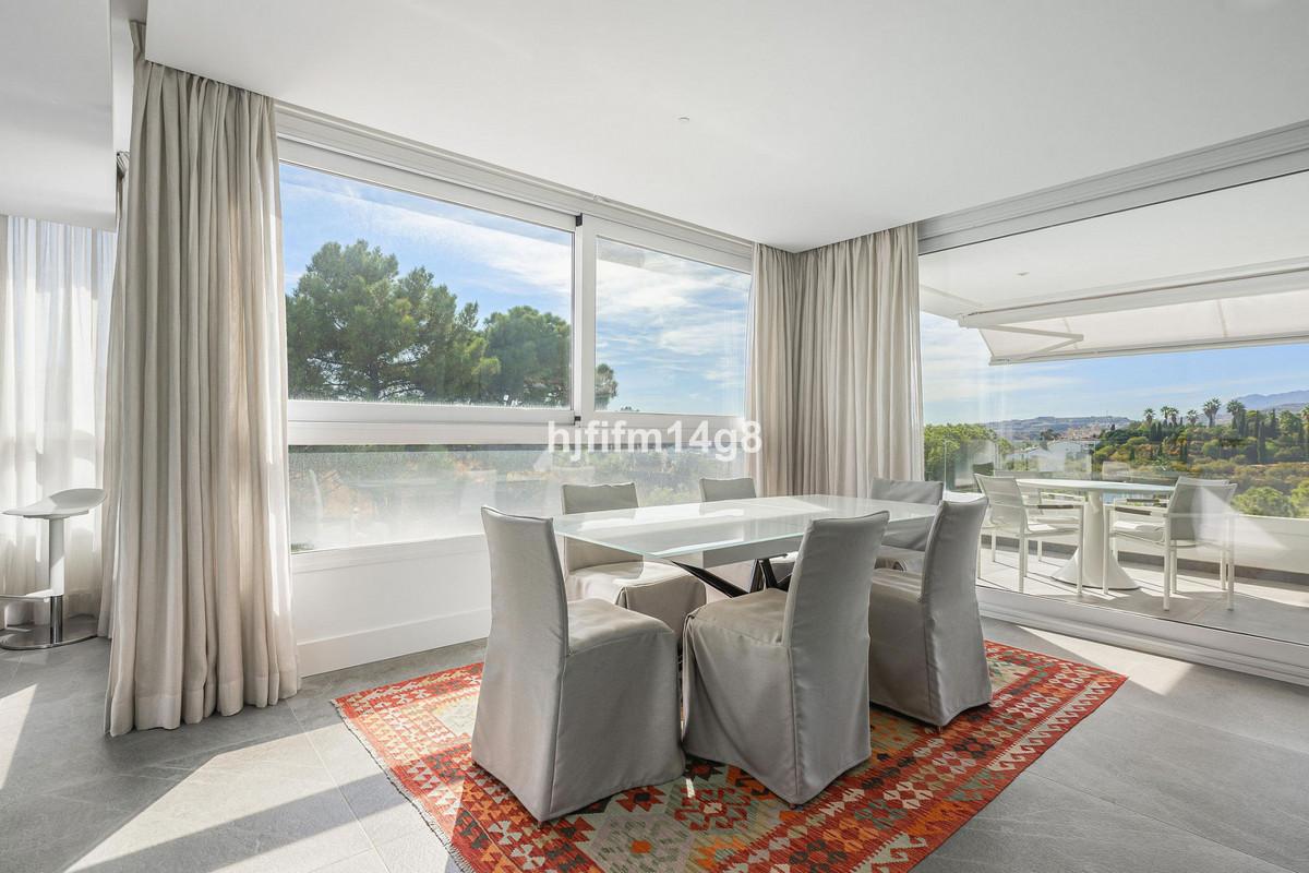 Apartamento en Venta en Benahavís