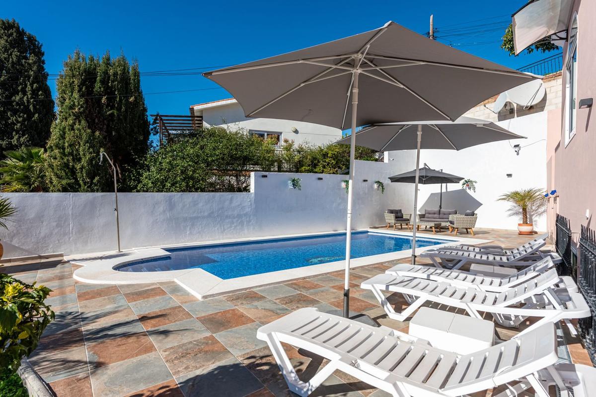 Villa for Sale in Fuengirola