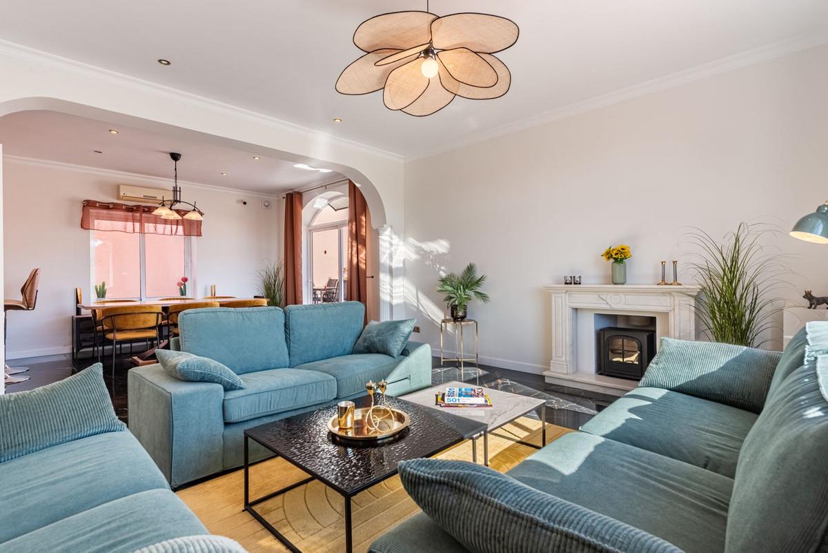 Villa for Sale in Fuengirola