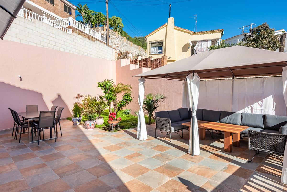 Villa for Sale in Fuengirola