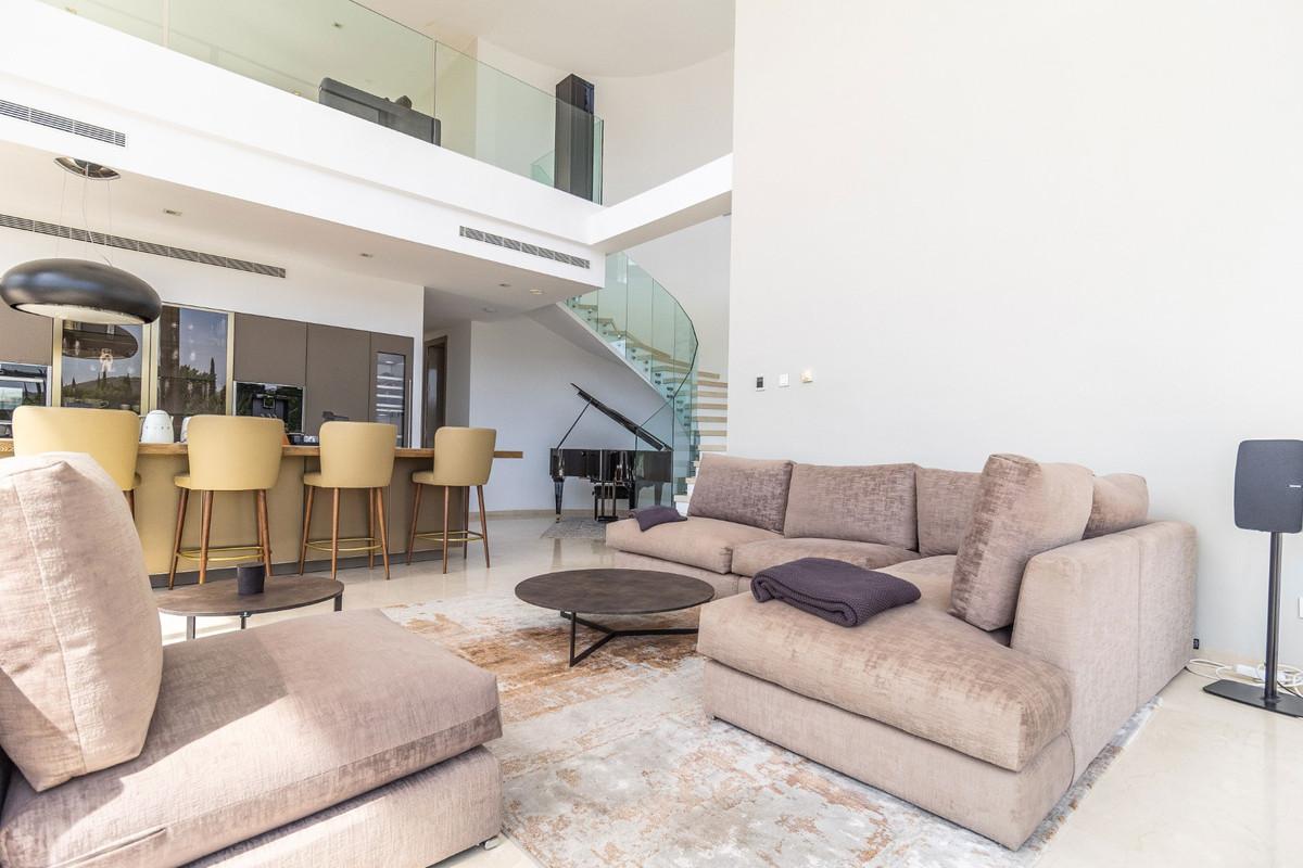 Villa for Sale in Benahavís