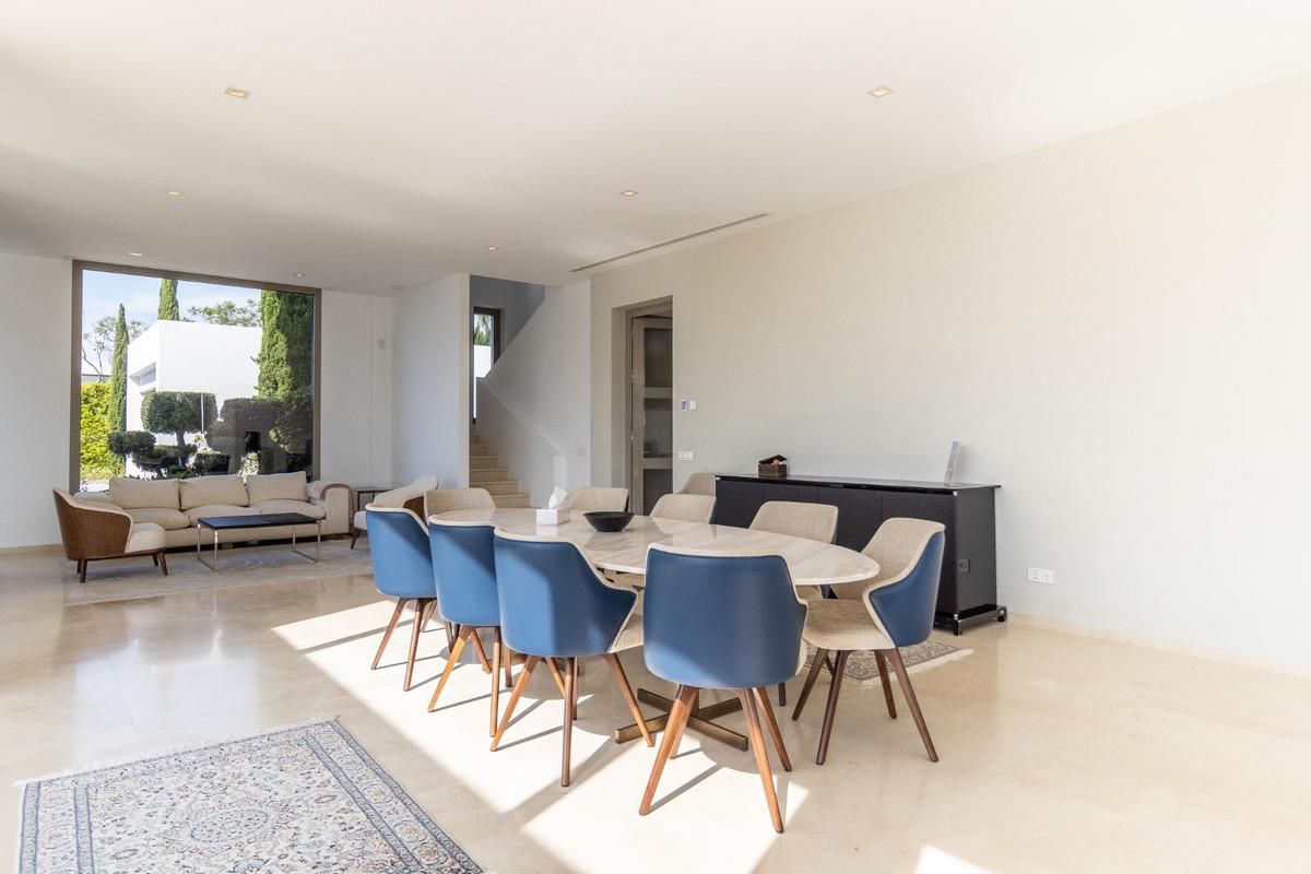Villa for Sale in Benahavís