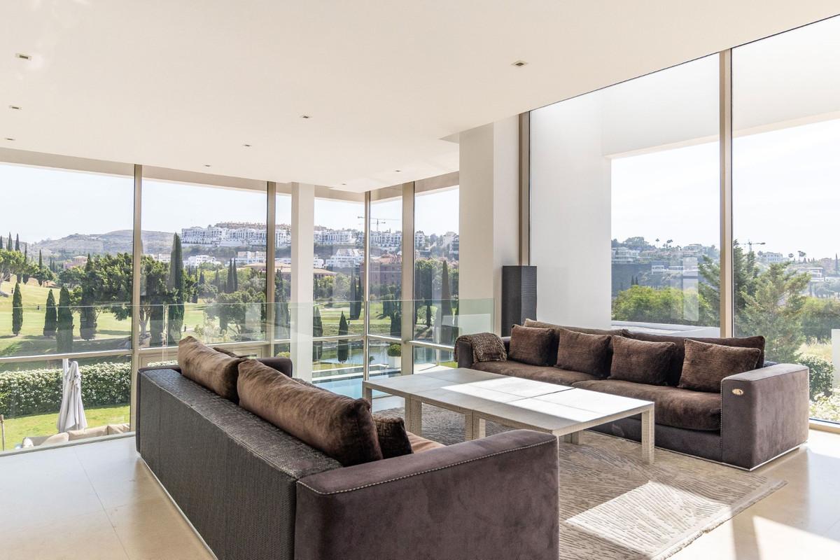 Villa for Sale in Benahavís
