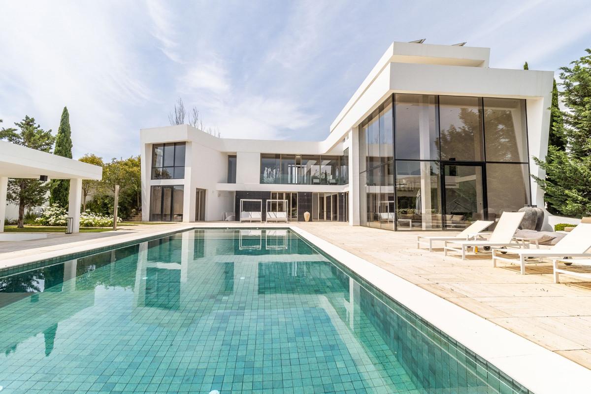 Villa for Sale in Benahavís