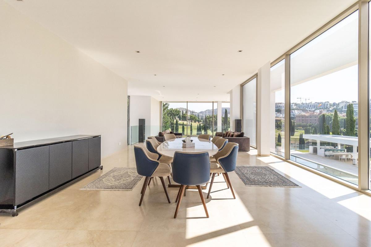 Villa for Sale in Benahavís