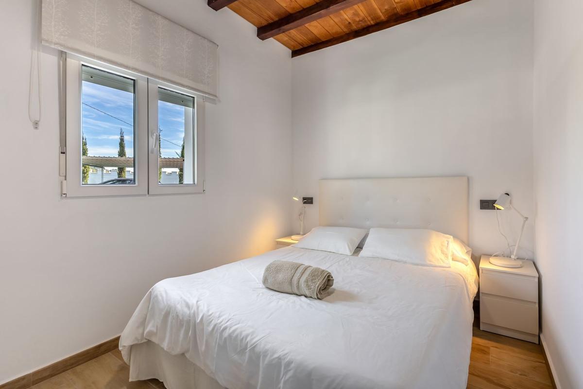 Villa for Sale in Alhaurín el Grande