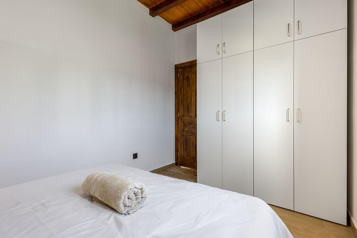 Villa for Sale in Alhaurín el Grande