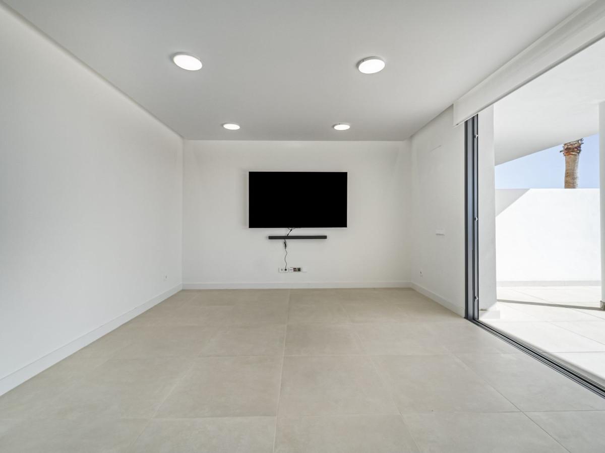 Apartment for Sale in Fuengirola
