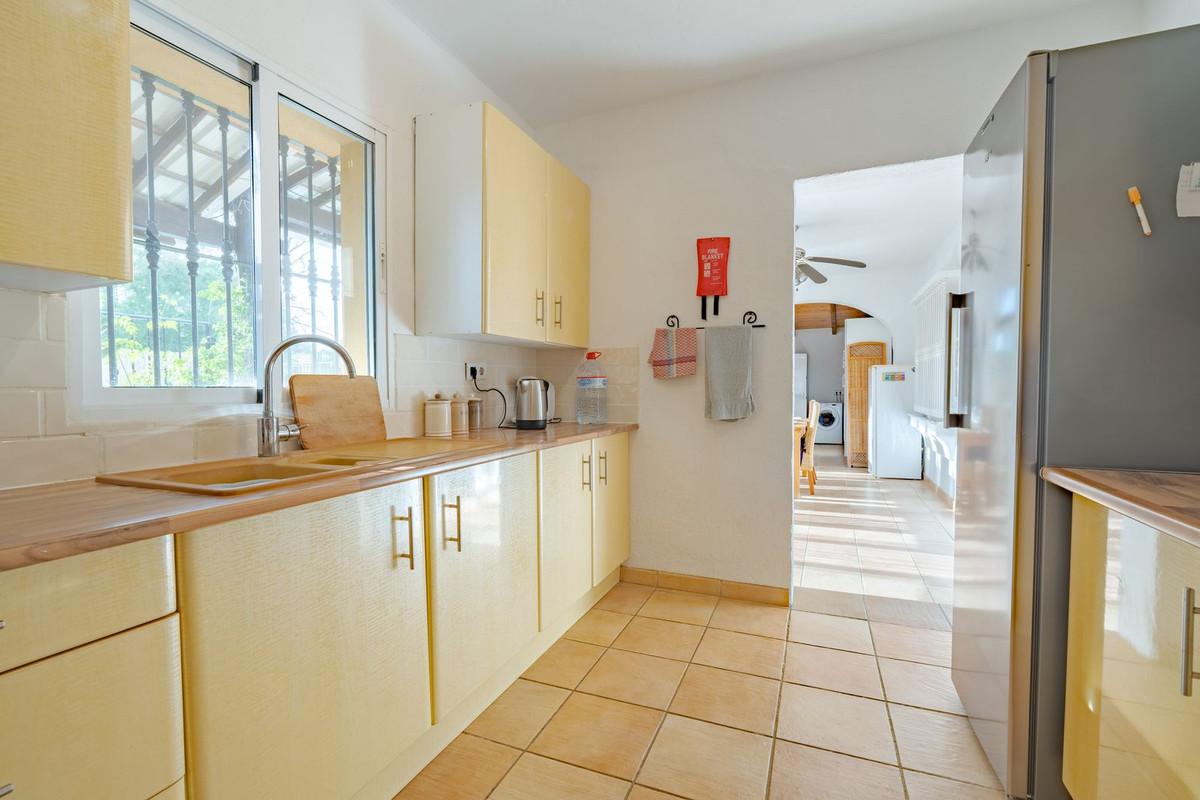 Villa for Sale in Coín