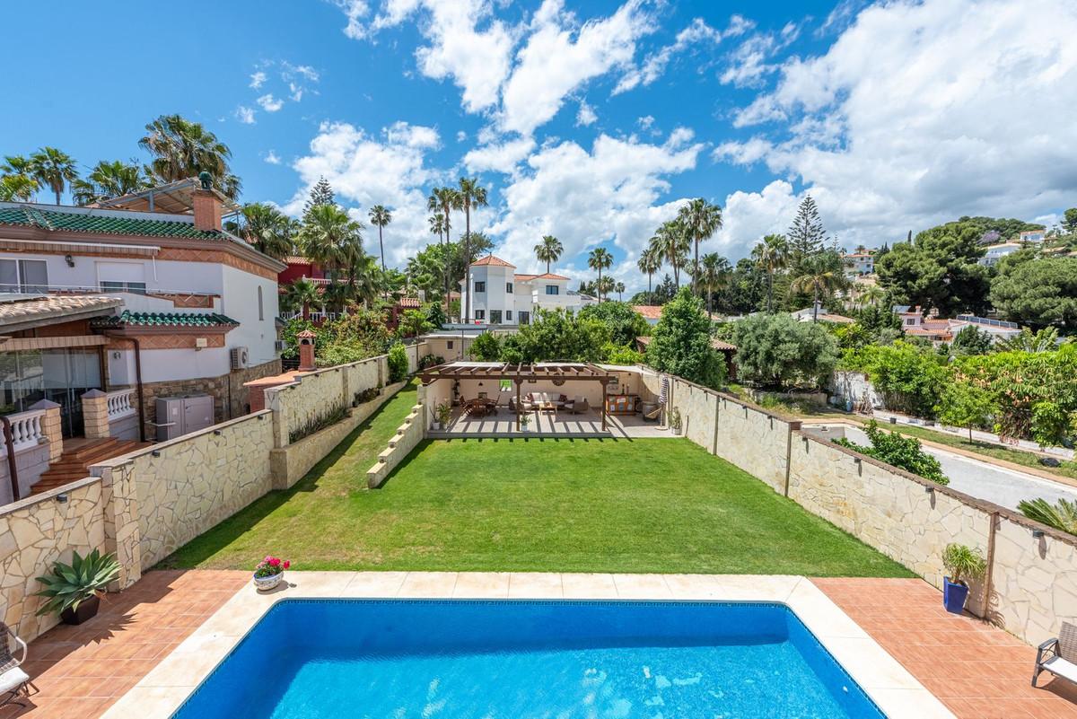Villa en Venta en Mijas