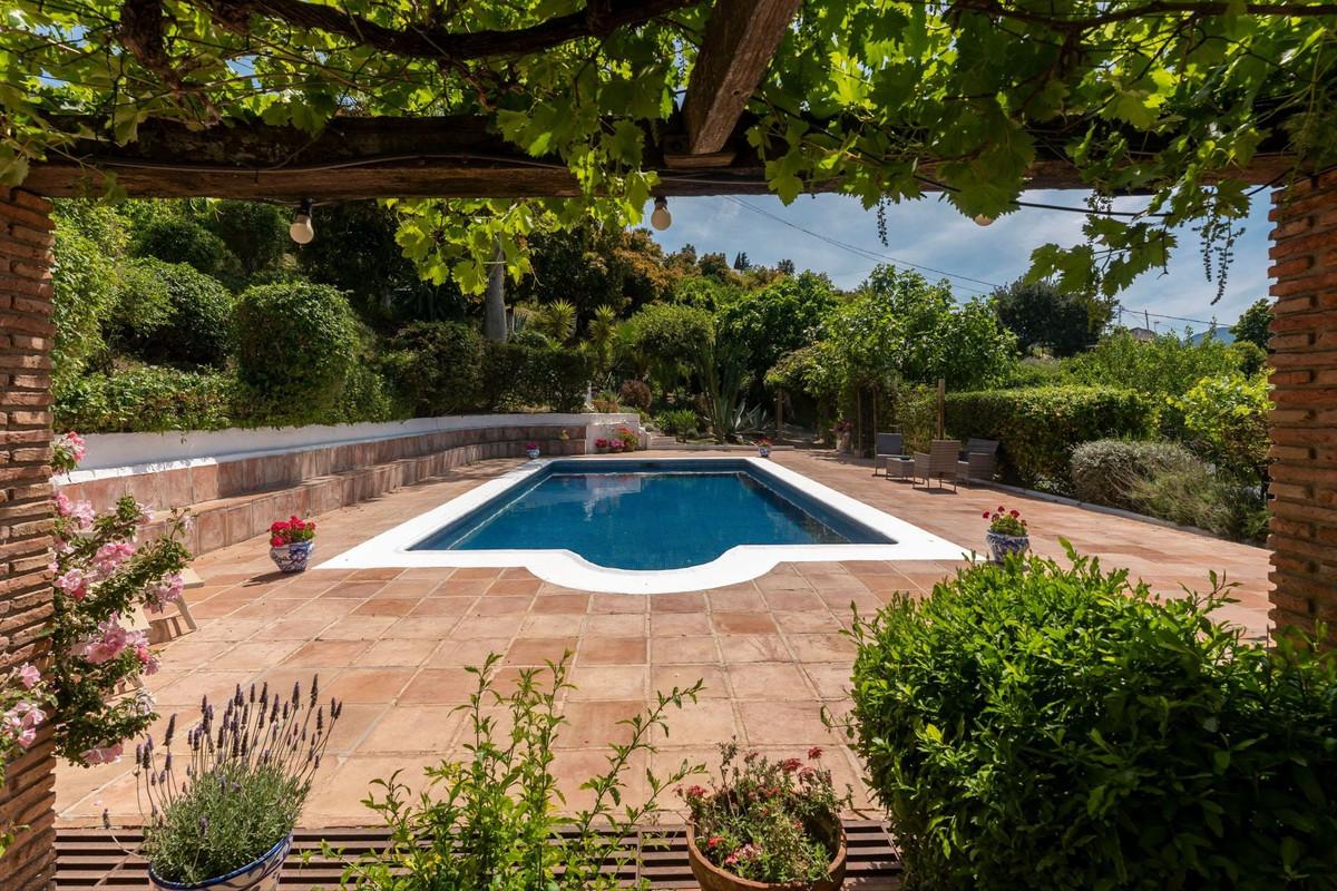Apartment for Sale in Alhaurín el Grande