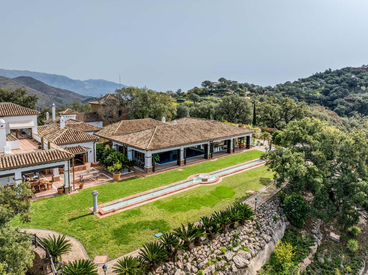 Villa for Sale in Marbella
