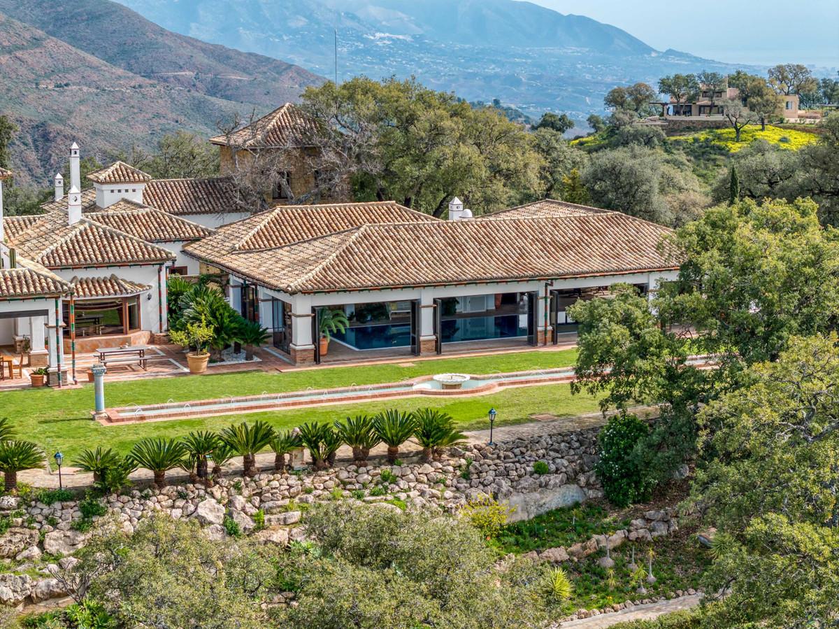Villa for Sale in Marbella