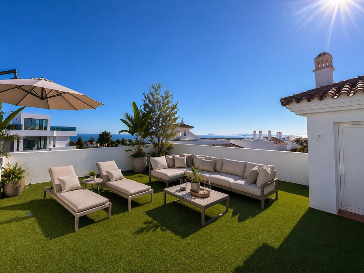 Penthouse for Sale in Benahavís