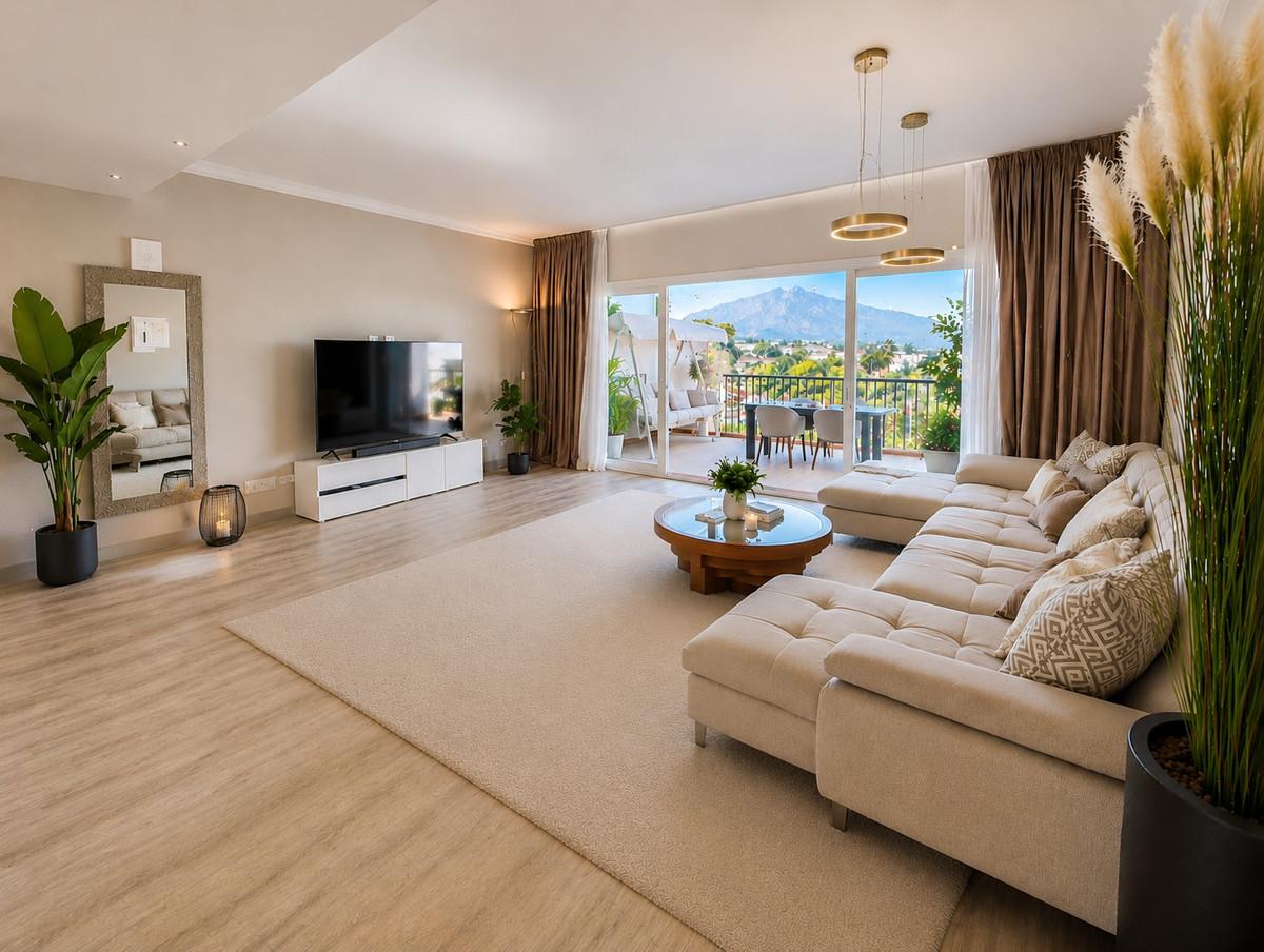 Penthouse for Sale in Benahavís