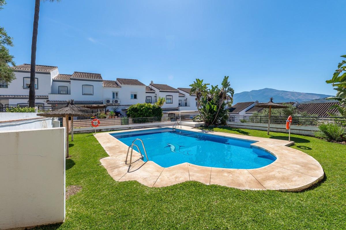 House for Sale in Coín