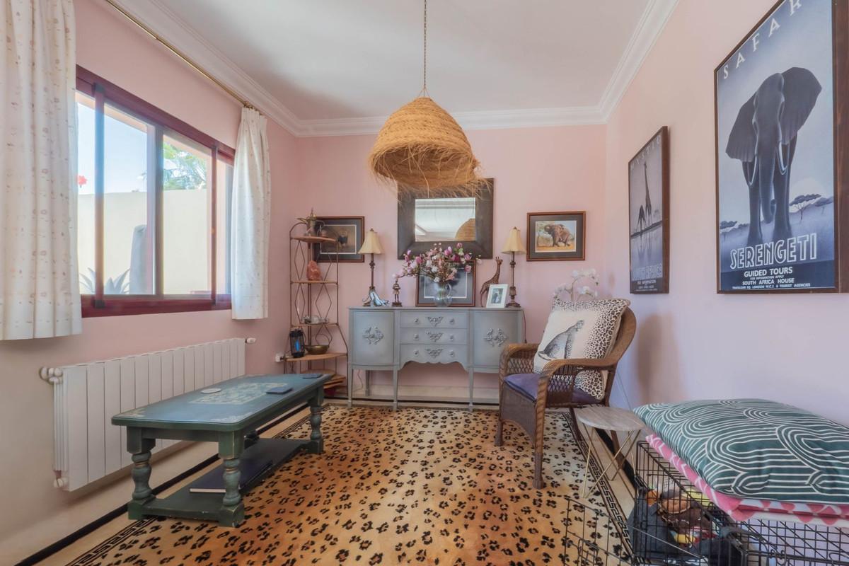 House for Sale in Coín
