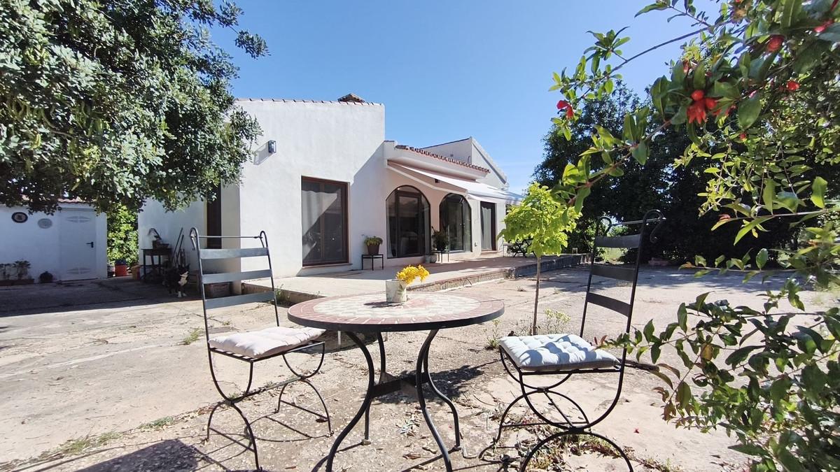 Apartment for Sale in Alhaurín el Grande