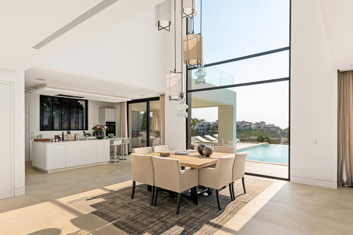 Villa for Sale in Benahavís