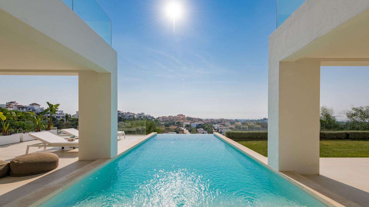 Villa for Sale in Benahavís