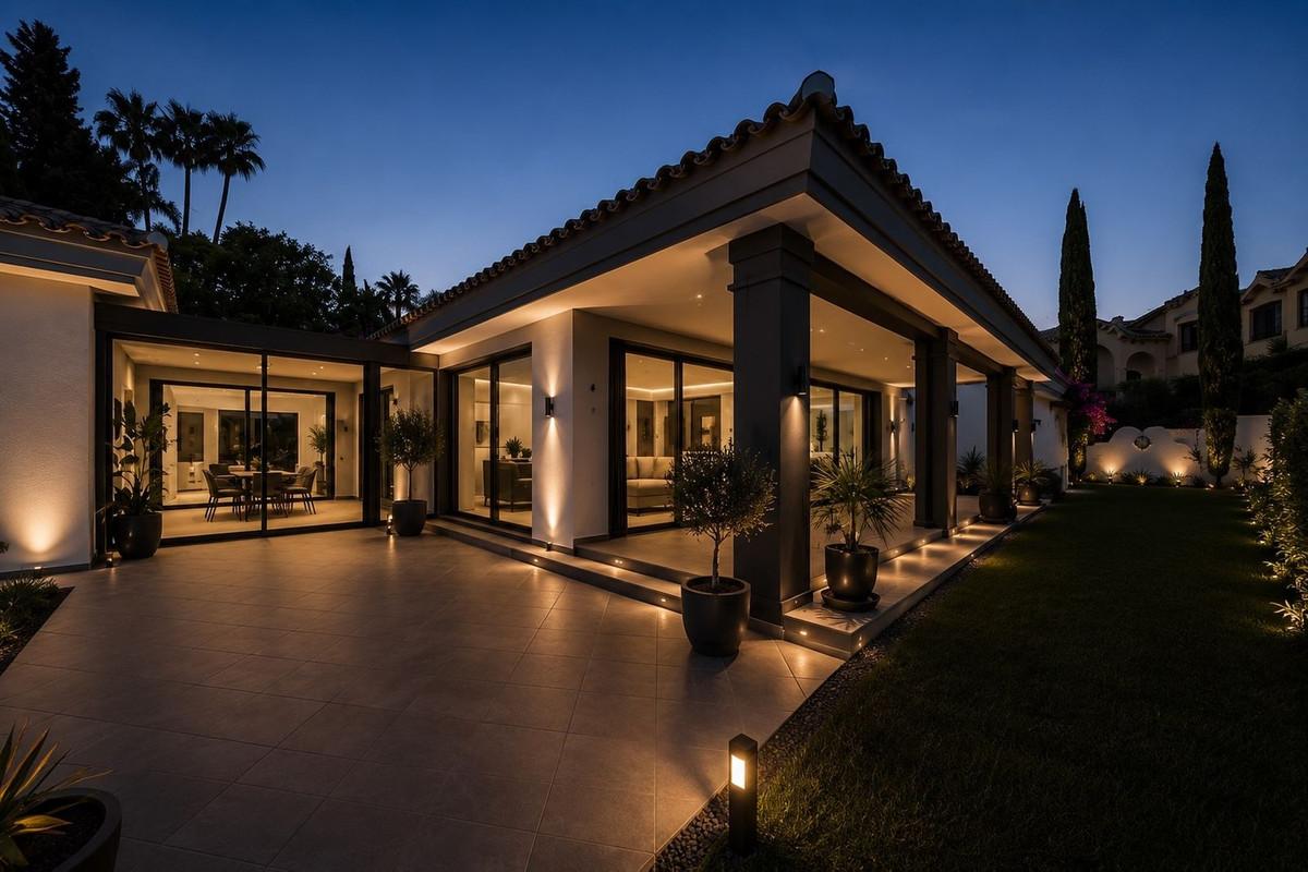 Villa for Sale in Benahavís