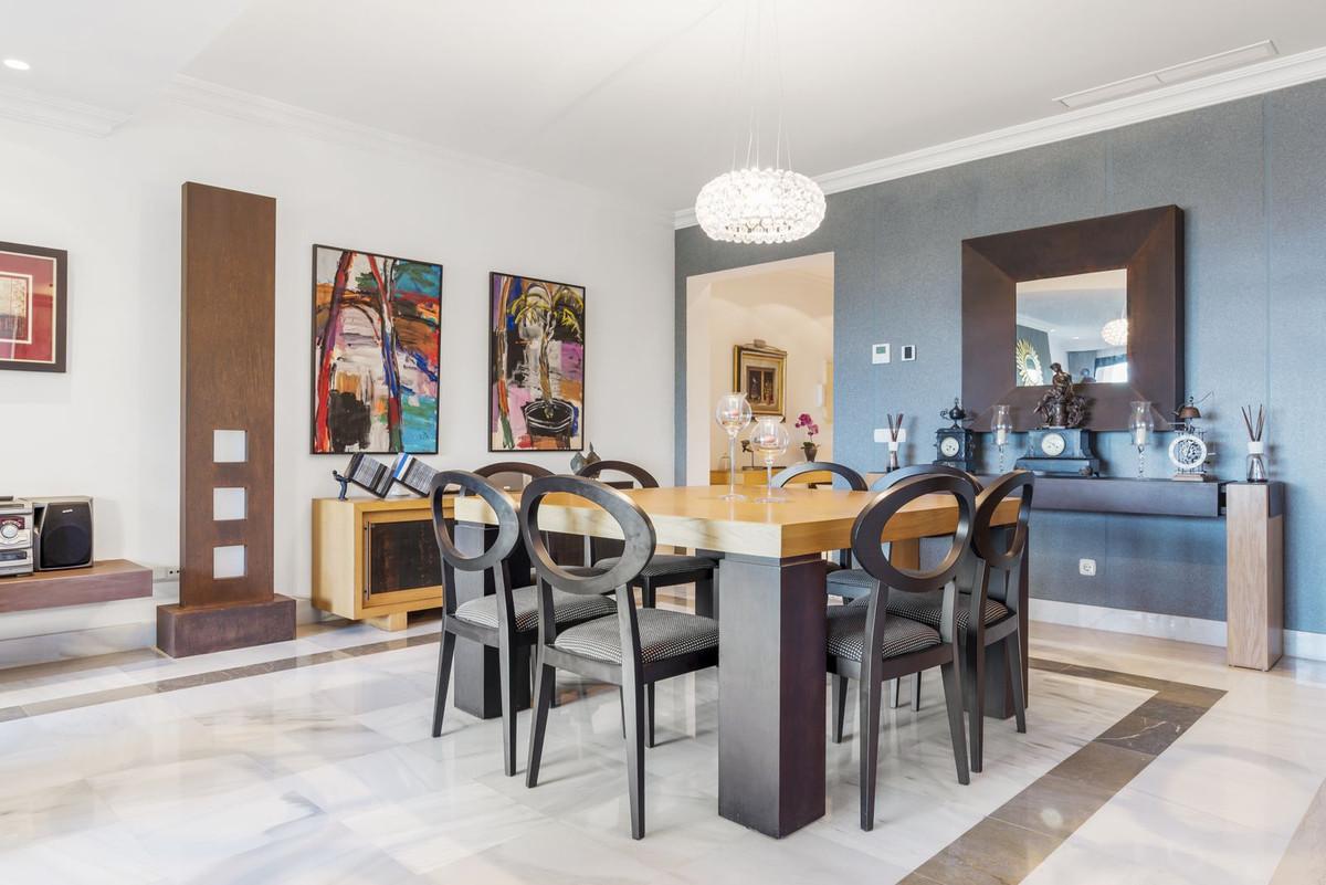 Apartamento en Venta en Benahavís