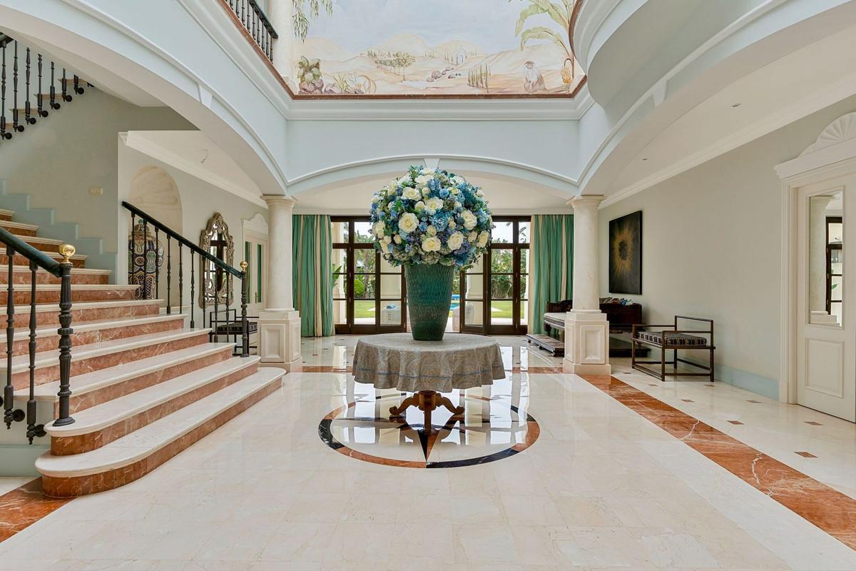 Villa for Sale in Marbella