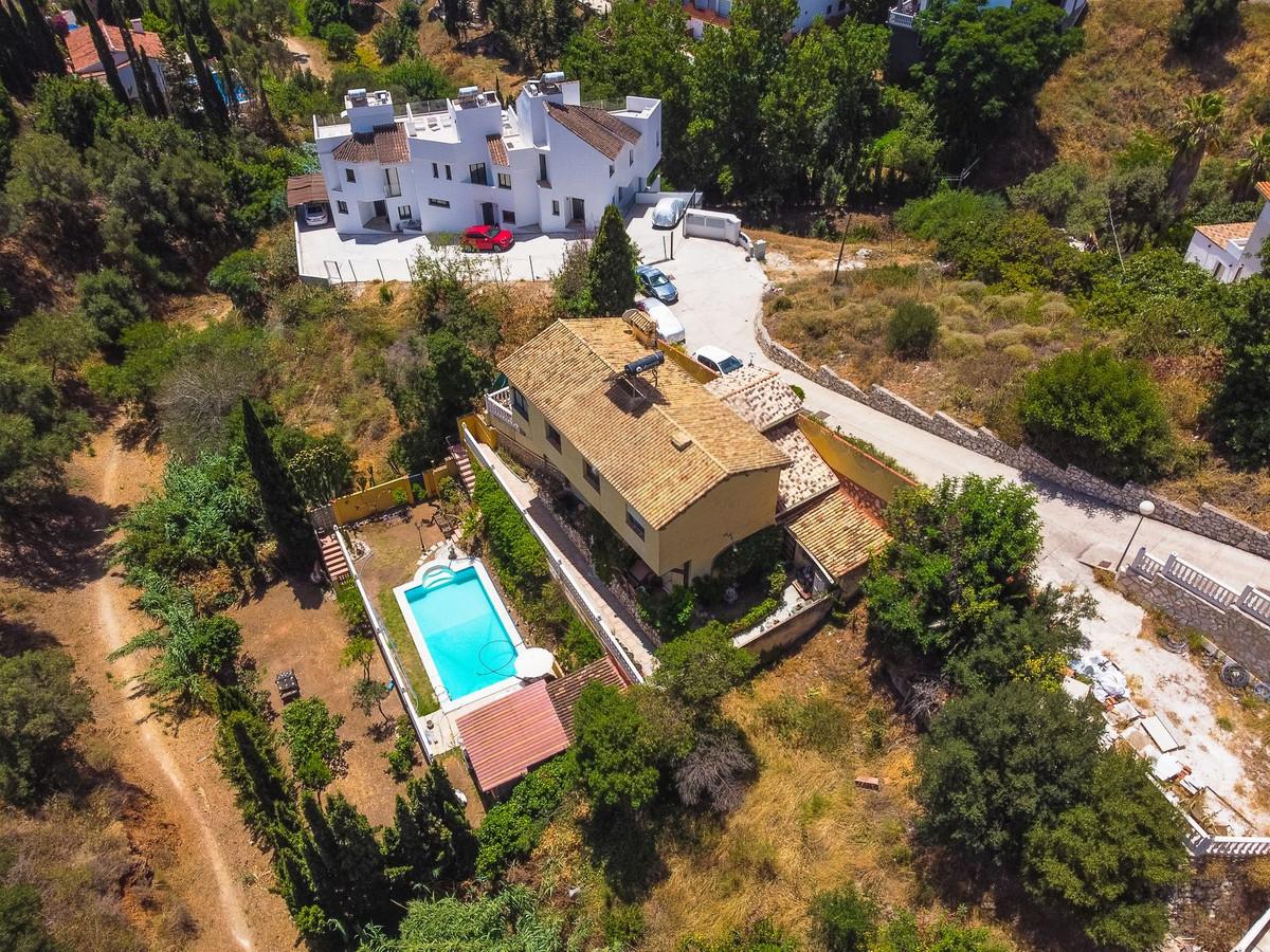 Villa for Sale in Fuengirola