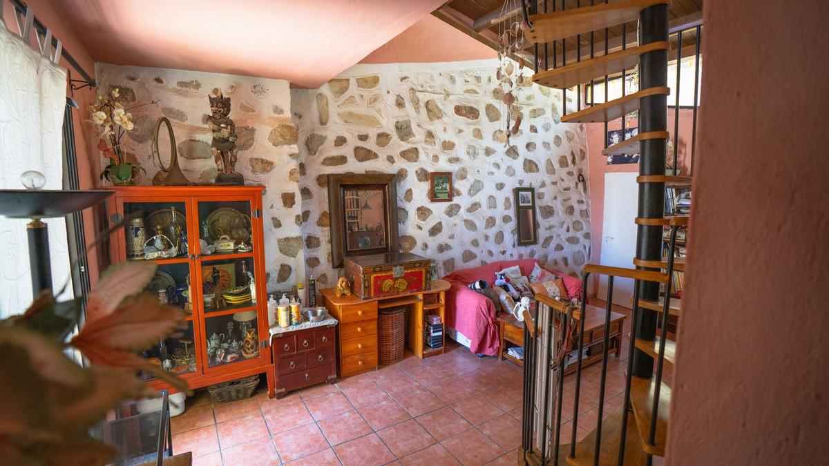 Villa for Sale in Fuengirola