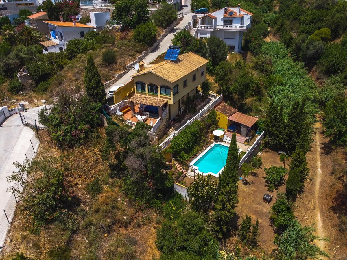 Villa for Sale in Fuengirola
