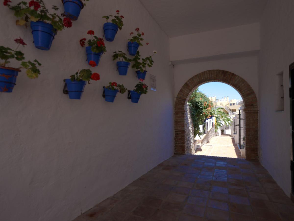 Villa for Sale in Fuengirola